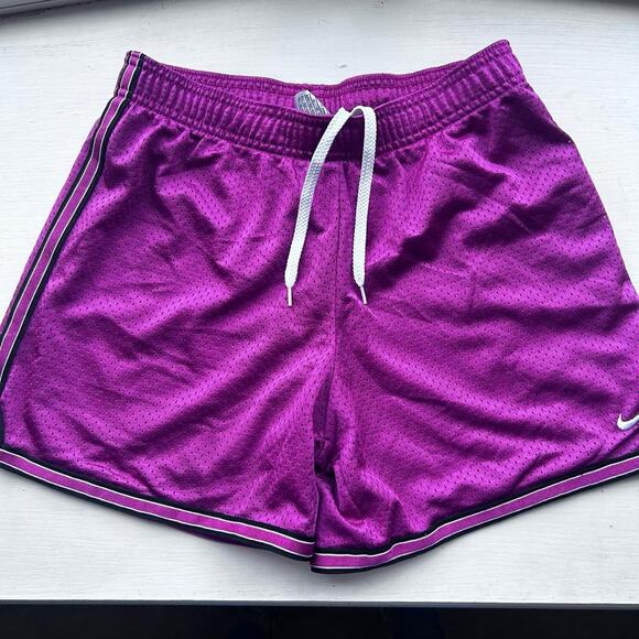 Purple nike mesh shorts Girls Large Basketball Y2K Vintage old school - Picture 1 of 4